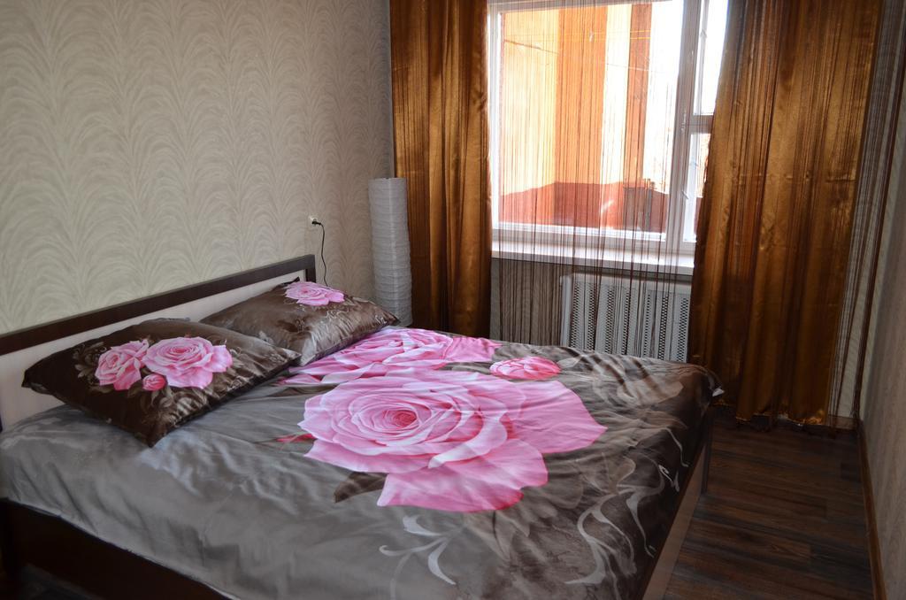 Apartment At Zhukova Street Барановичі Екстер'єр фото