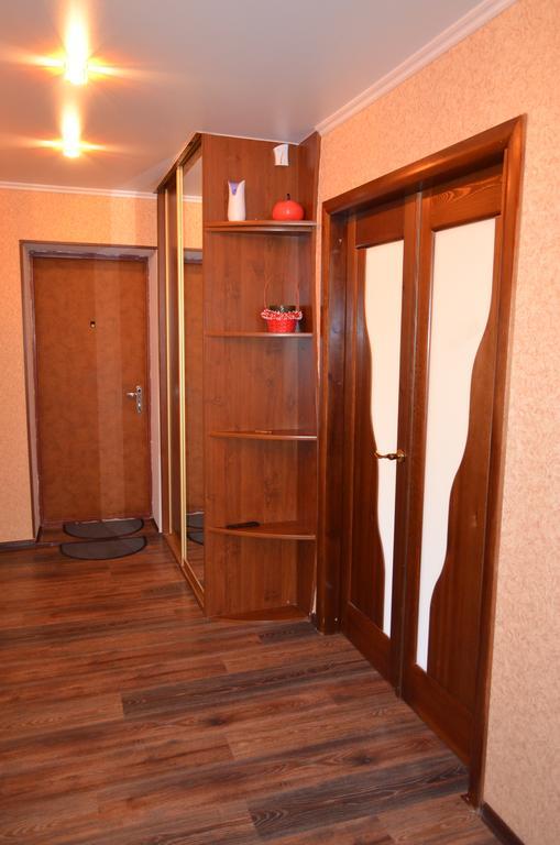 Apartment At Zhukova Street Барановичі Екстер'єр фото