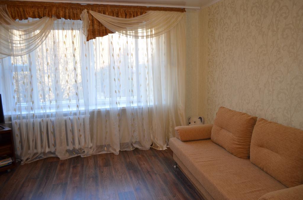 Apartment At Zhukova Street Барановичі Екстер'єр фото