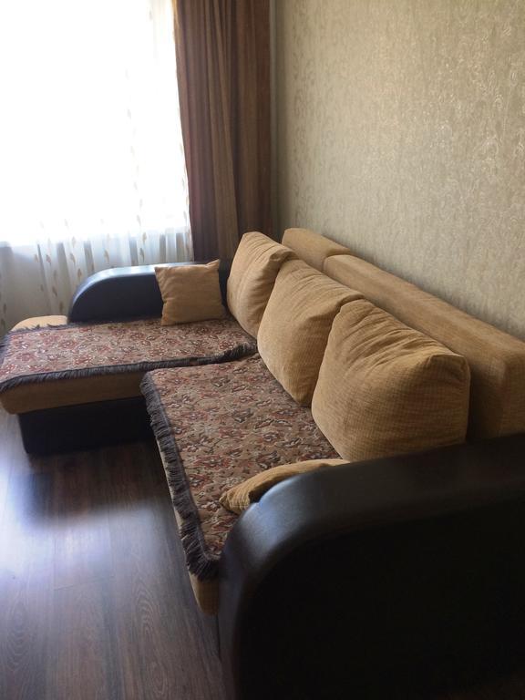 Apartment At Zhukova Street Барановичі Екстер'єр фото